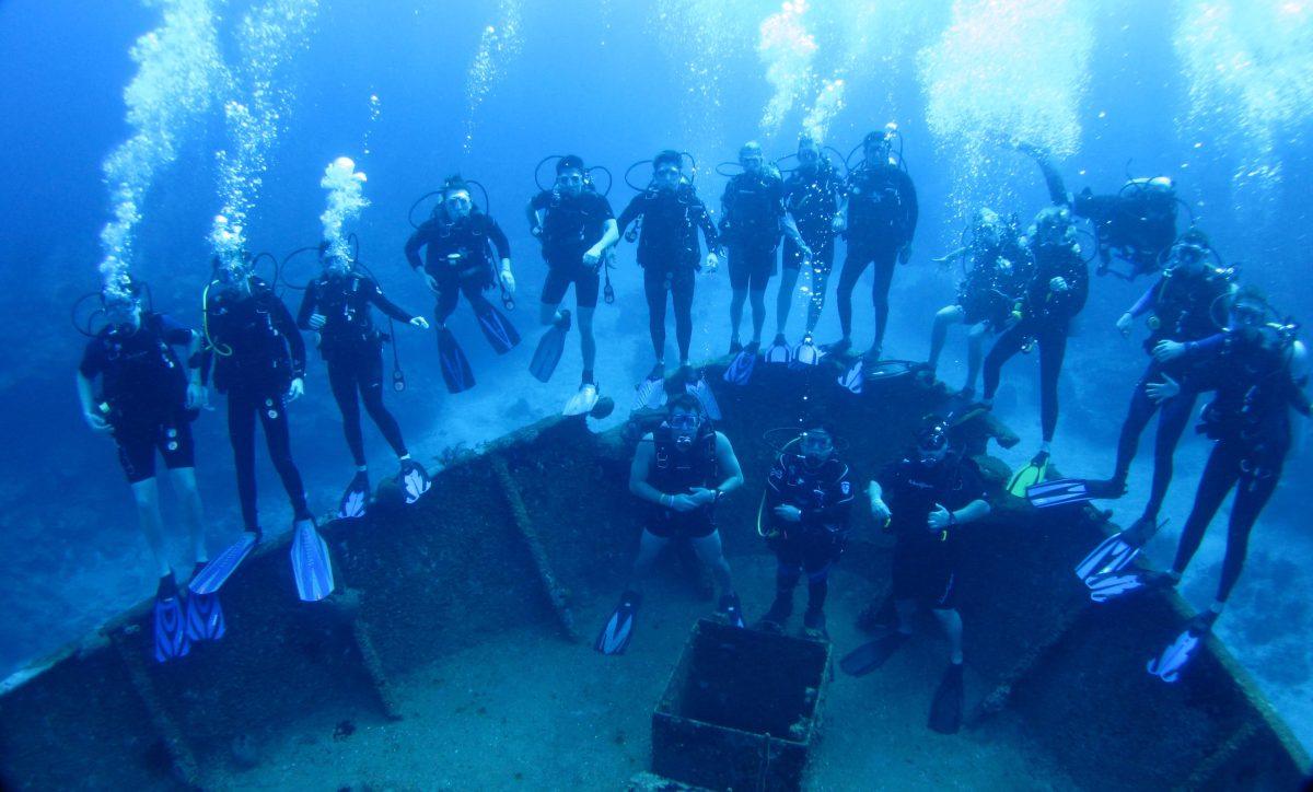 A Deep Dive into Kovacs’ Roatán Trip