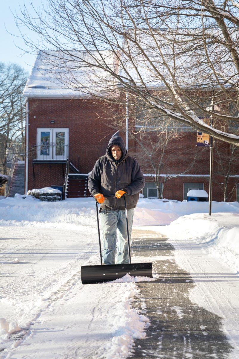 Groundskeeper Mark Brooks clearing snow near the MAC
The Nobleman would like to thank our amazing Buildings & Grounds team for the work they have done in keeping us safe and able to remain on campus during this extraordinary winter. We are extremely grateful!